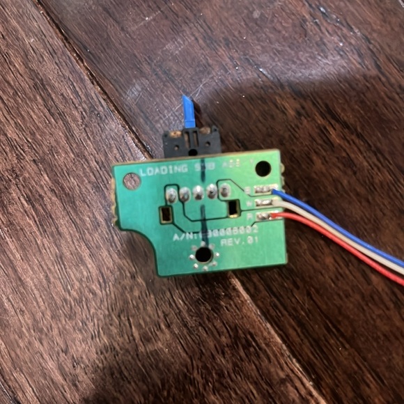 DVD/CD drive part - Picture 3 of 4